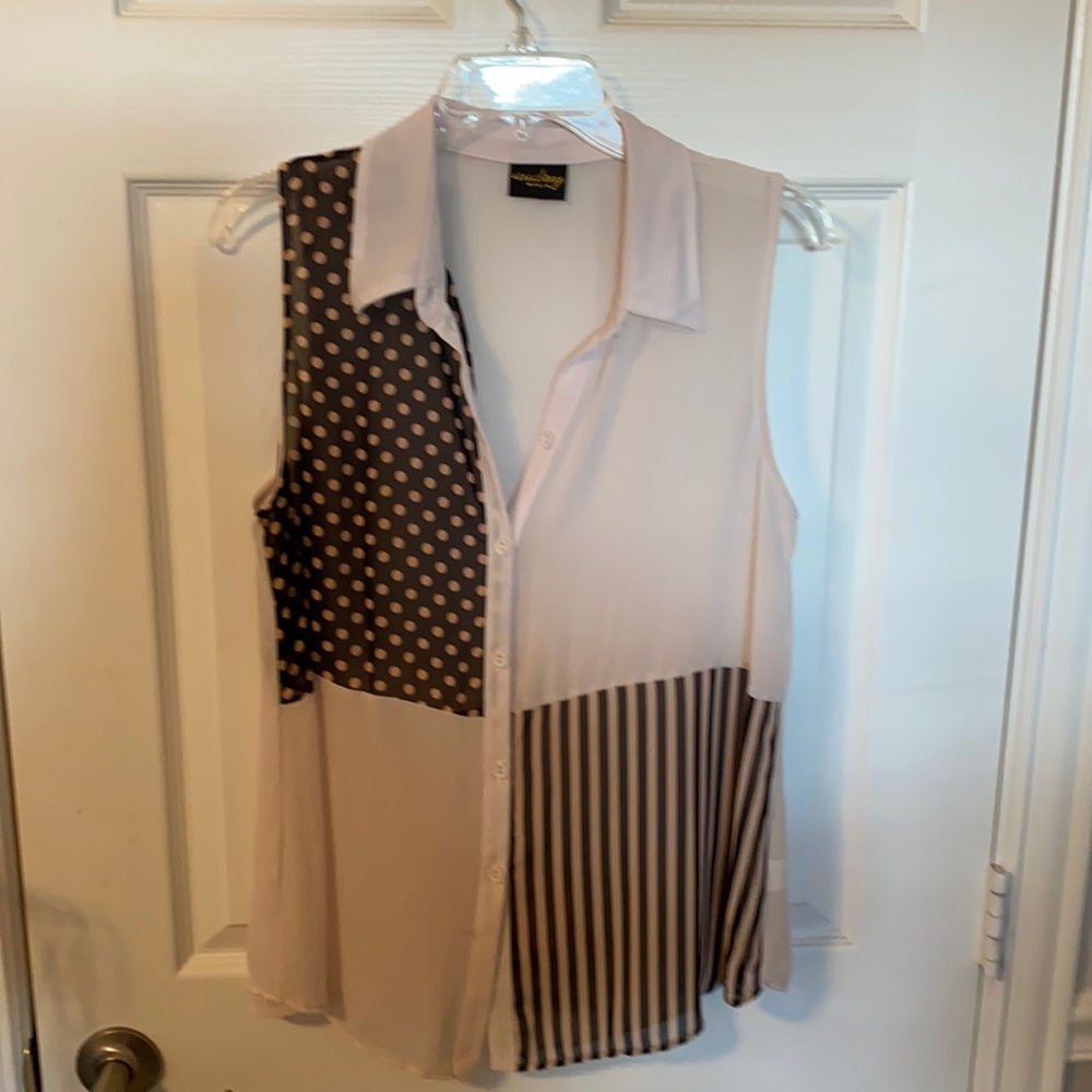 Sheer blush button up top